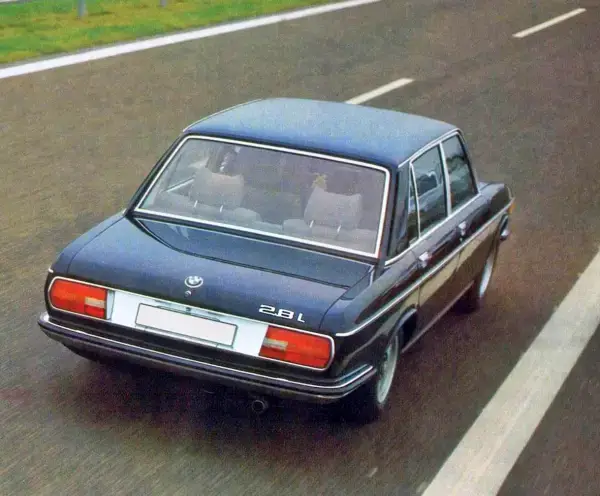 1976 BMW E3 2800 Tyres