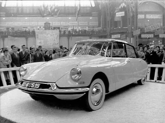 Pneus Citroen DS flancs blancs