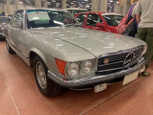 Click to enlarge Mercedes-Benz 380 SLC C107 Tyres