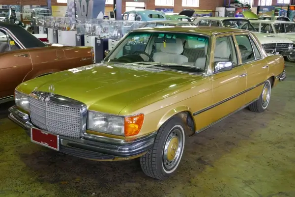 Mercedes Benz 450 SE W116 Sedan