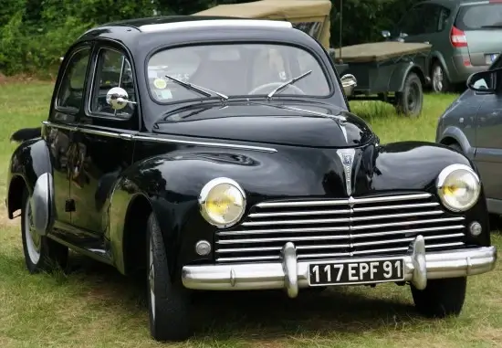 Peugeot 203